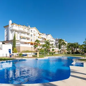 Apartment Lujo Al Lado Del Aeropuerto Parking Free, Malaga
